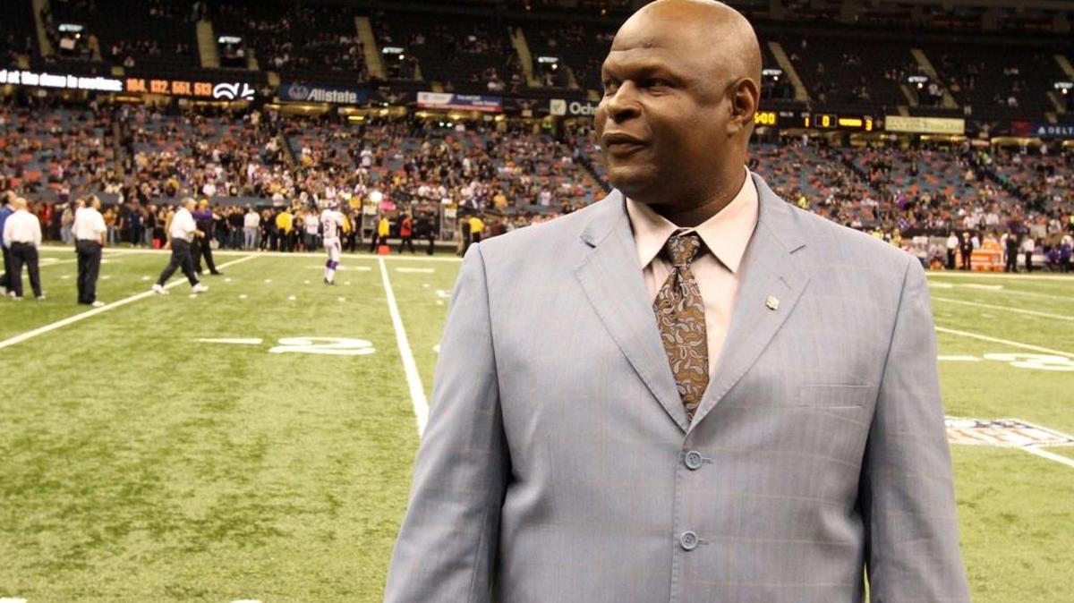 Former New Orleans Saints great Rickey Jackson will be at MGM Park in Biloxi on Saturday.