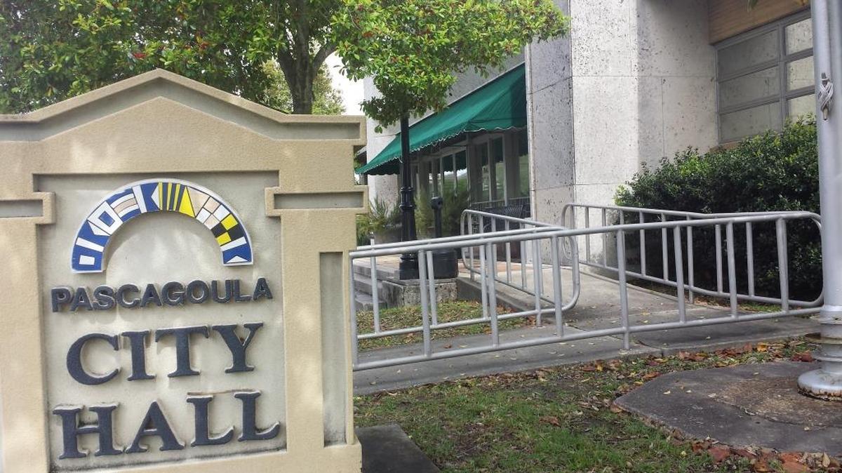 Pascagoula is one of the latest cities on the Coast to start streaming its City Council meetings.
