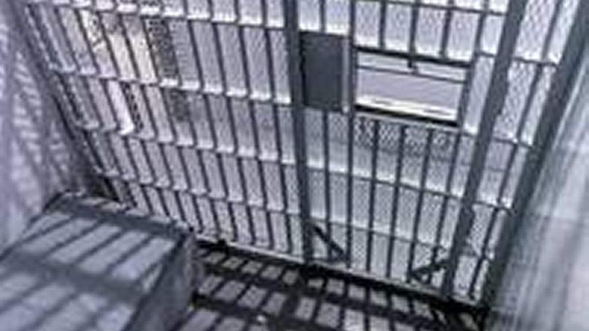 Law enforcement agencies say the veto of House Bill 1033 will help keep Mississippians safe from dangerous repeat offenders, who could have been released after serving 25 percent of their sentence.