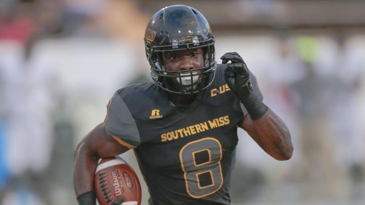 Southern Miss running back Tez Parks takes it around the end during the game against Charlotte at M.M. Roberts Stadium on Nov. 18, 2017.