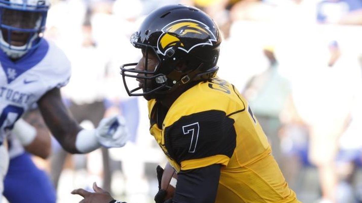 Southern Miss quarterback Kwadra Griggs looks for space to run against Kentucky on Sept. 2 in Hattiesburg. He is expected to make his first start since Sept. 30 on Saturday.