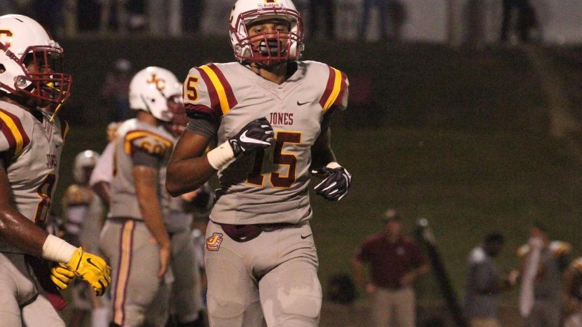 Jones County Junior College receiver Trevor Terry, a former Long Beach star, plans to sign with Southern Miss on Dec. 14.