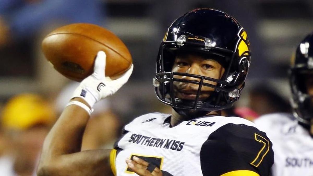 Southern Mississippi quarterback Kwadra Griggs (7) throws to a receiver during warmups the game against Tennessee on Nov. 4 in Knoxville, Tenn.