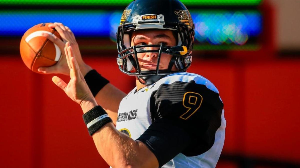 Southern Miss quarterback Nick Mullens throws before a game against Nebraska in Lincoln, Neb., on Sept. 26, 2015.