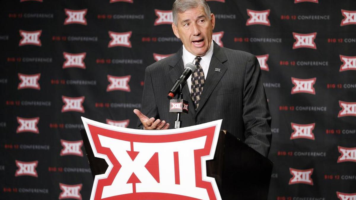 Big 12 commissioner Bob Bowlsby will move forward in charge of a 10-school conference.