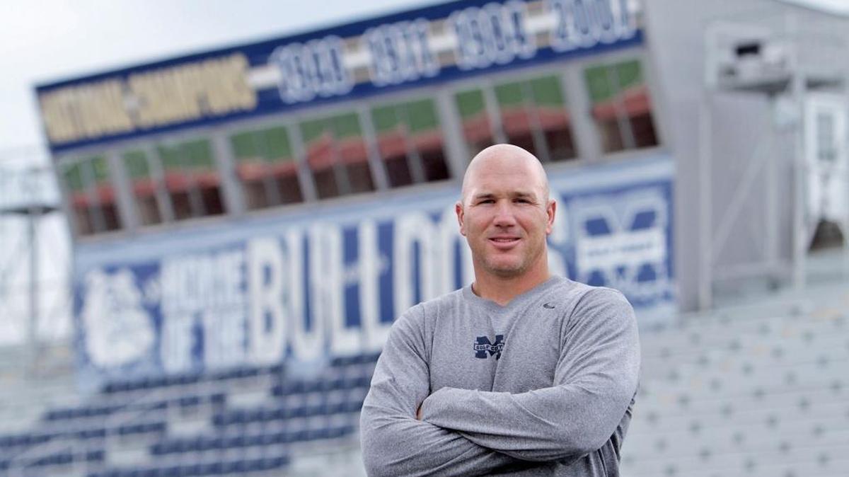 Mississippi Gulf Coast Community College announced Tuesday that it has decided not to retain head coach Chad Huff, who was 26-14 in four seasons as the Bulldogs’ head coach.