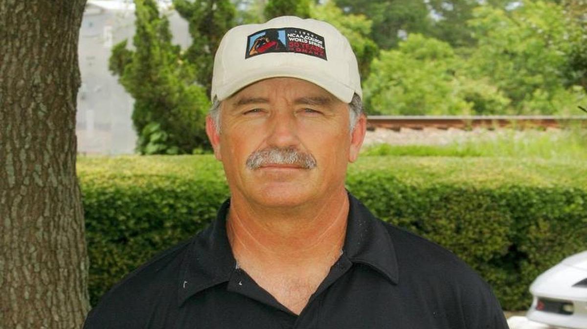 Former Mississippi Gulf Coast Community College baseball coach Cooper Farris will speak at the Ohr O’Keefe Museum on Friday.