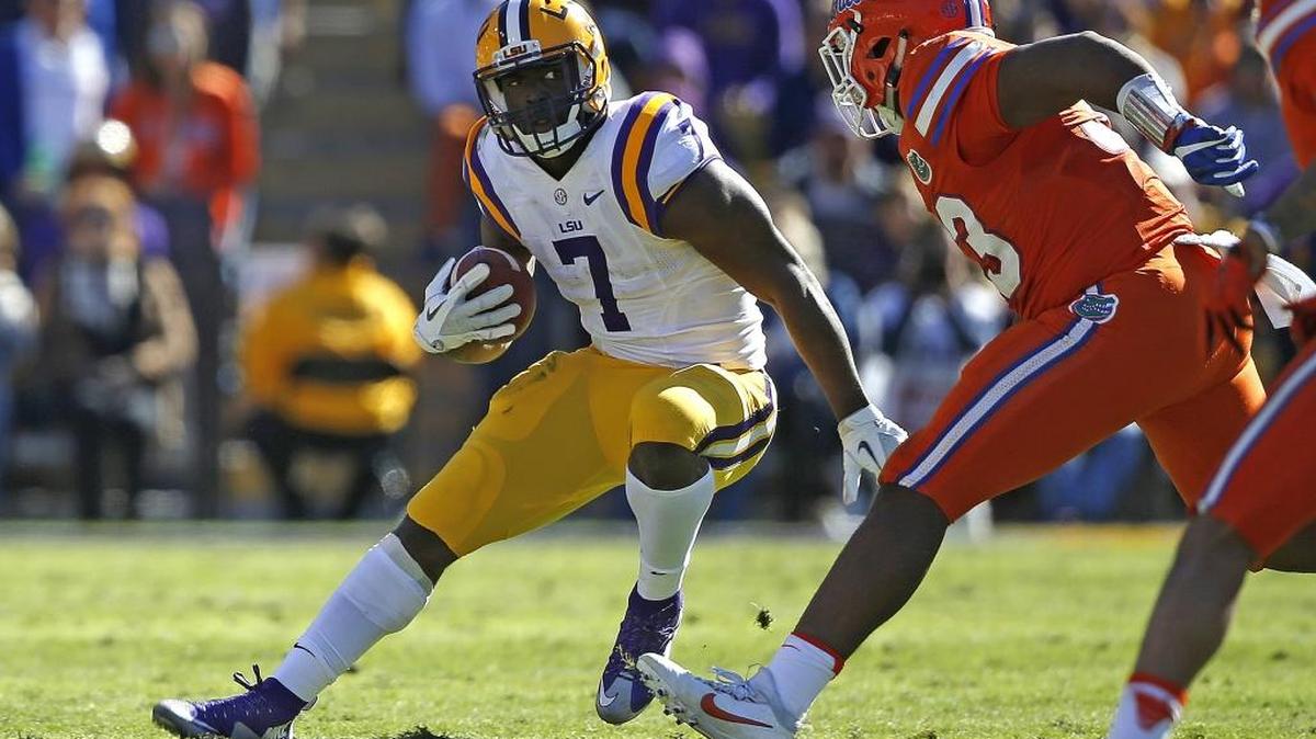 LSU running back Leonard Fournette, who began the 2016 season as a Heisman favorite, is battling through an ankle injury that will sideline him for a fourth game this year.