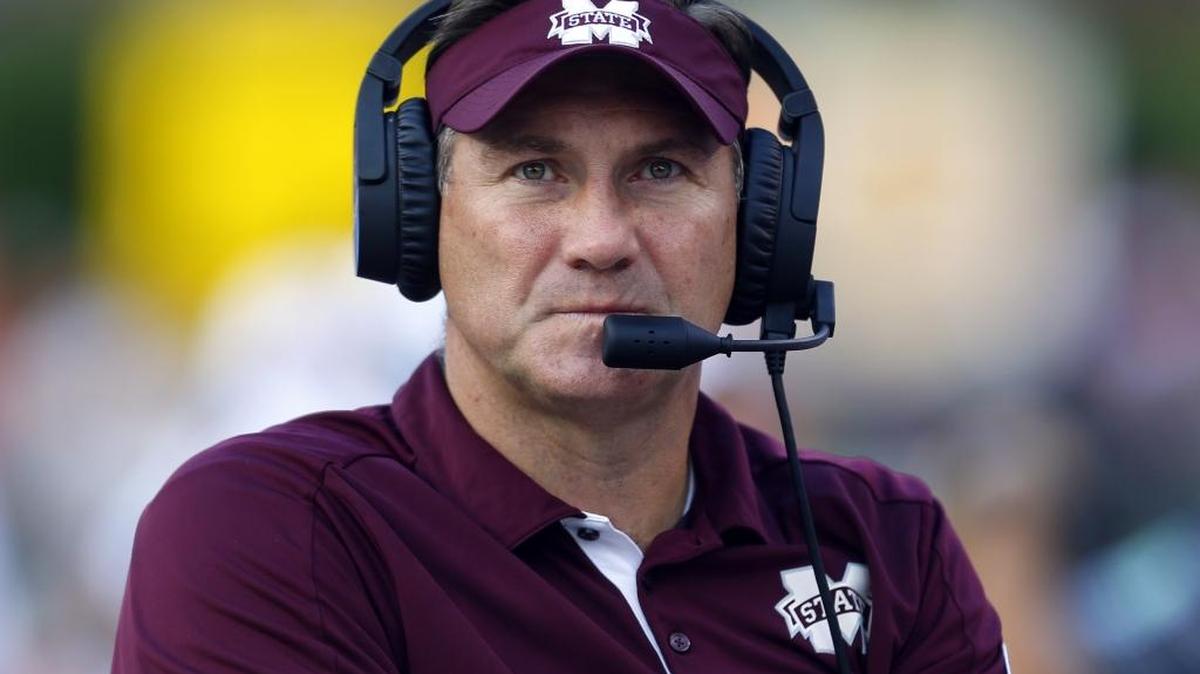 Mississippi State head coach Dan Mullen reacts to a call during the first half of a game against Auburn on Sept. 30 in Auburn, Ala.