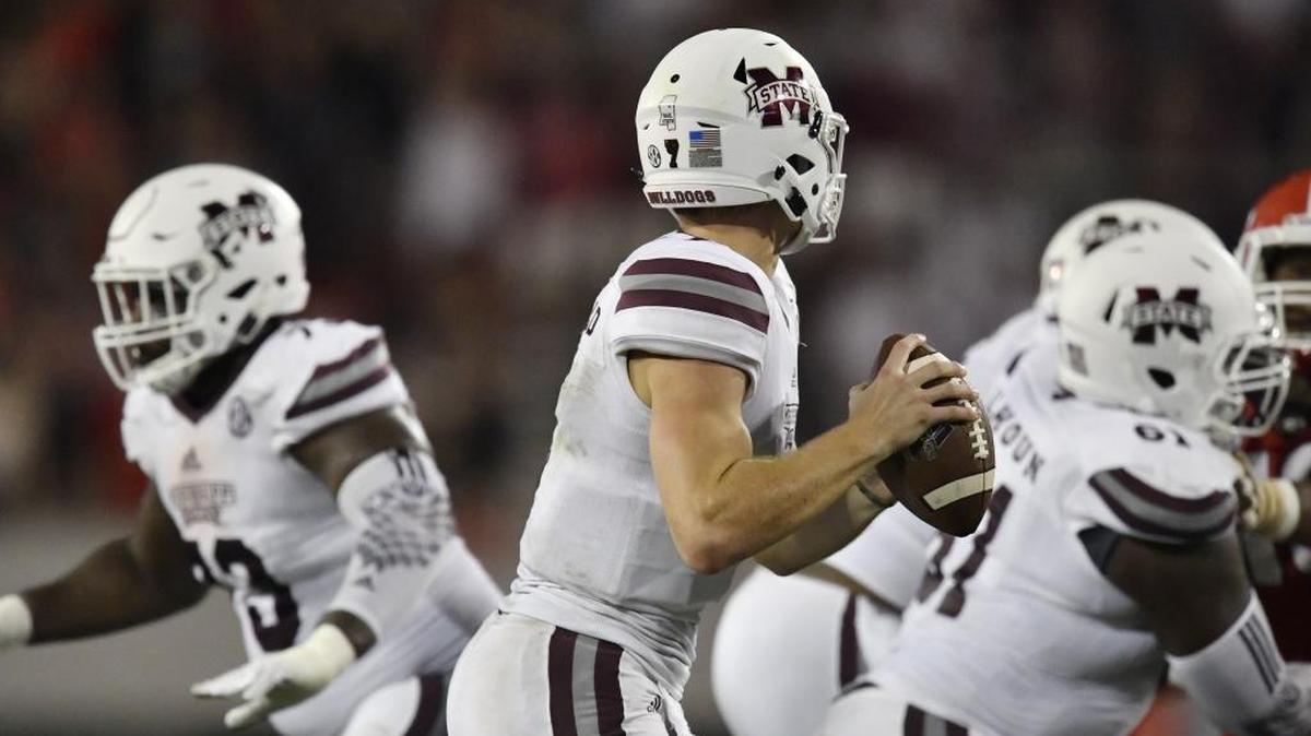 Mississippi State quarterback Nick Fitzgerald (7) works against Georgia during the second of an NCAA college football game against Georgia Sept. 23 in Athens, Ga.