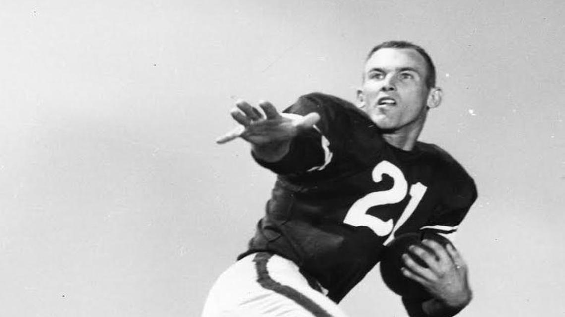 Former Ole Miss baseball, basketball and football standout Eddie Crawford died Sunday.