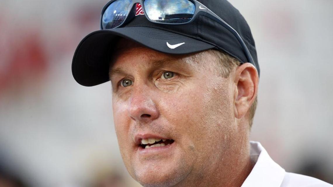 Hugh Freeze fights back tears and asks for forgiveness at first public appearance