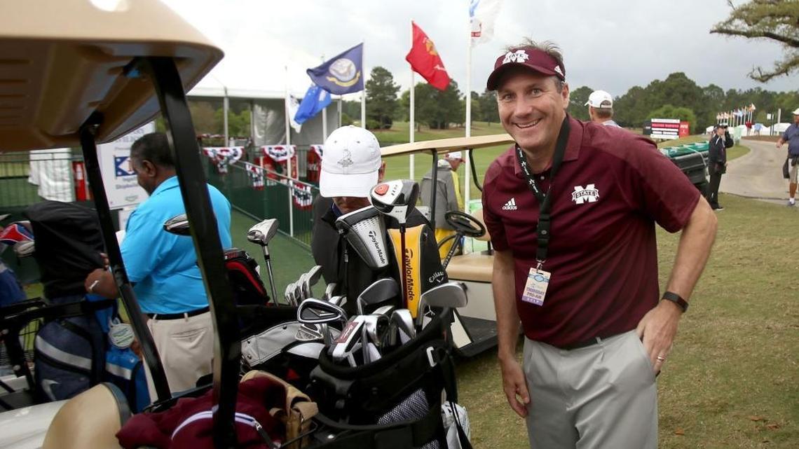 Hugh Freeze, Dan Mullen enjoy spring break on golf course