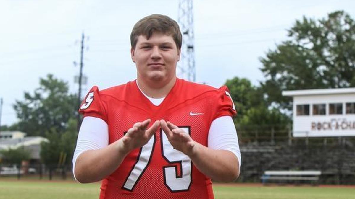 St. Stanislaus offensive lineman Brandon Tartavoulle committed to Central Arkansas on Saturday.