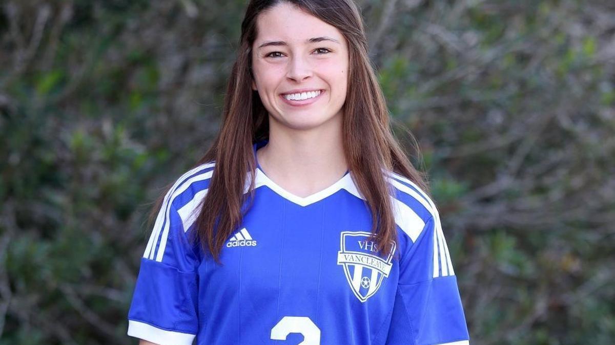 Sydney Salter of Vancleave
