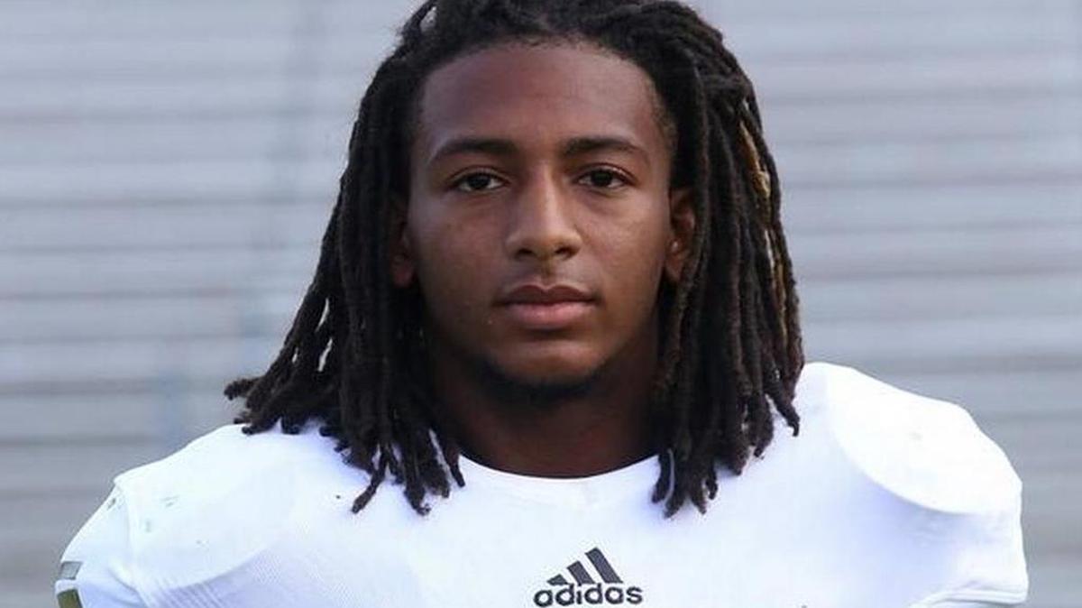 Poplarville running back Austin Bolton