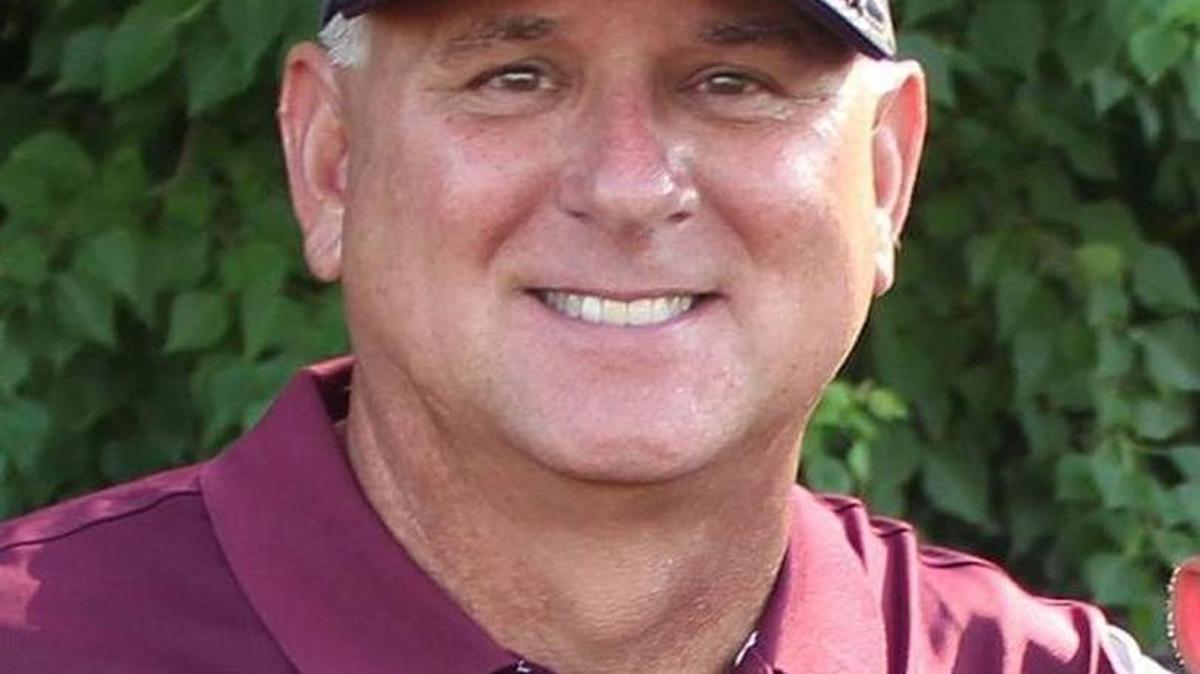 Picayune coach Dodd Lee
