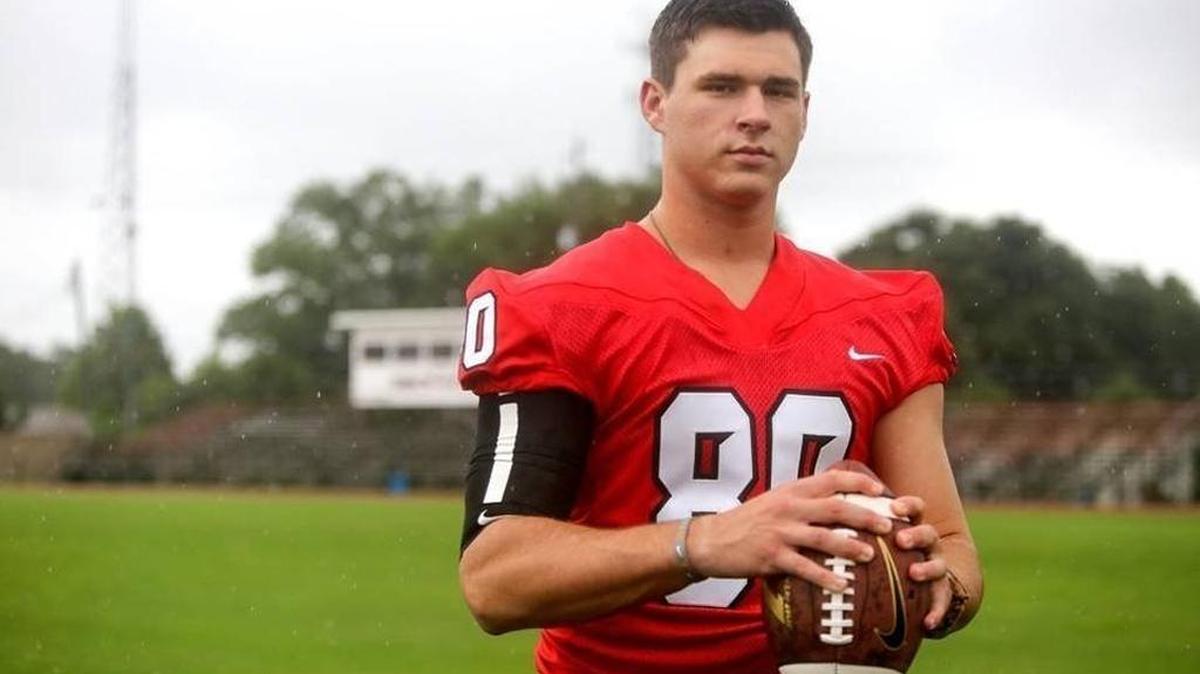 St. Stanislaus tight end Chase Rogers expects to have a busy finish to the recruiting season.
