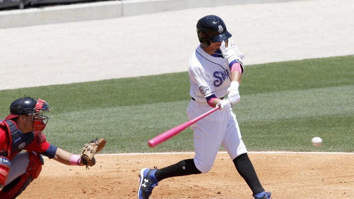Mauricio Dubon used a pink bat for Mothers Day during game between the Shuckers and Braves.