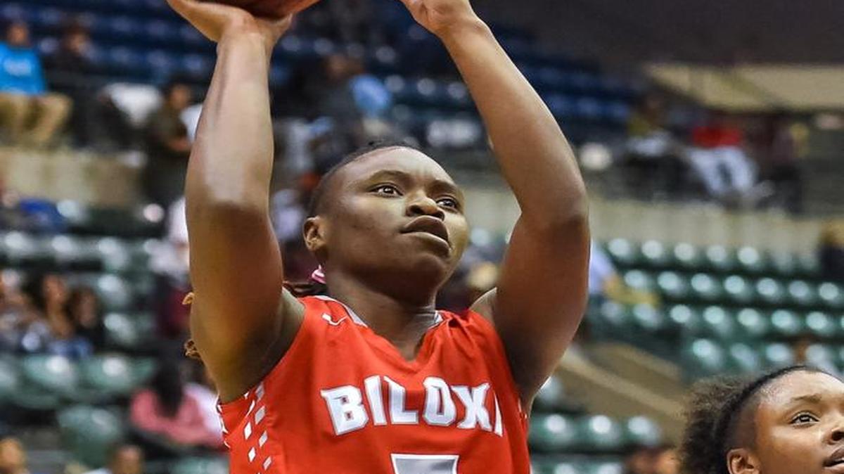 Biloxi’s BreBre Riley (5) shoots against Tupelo during Saturday’s Class 6A quarterfinal game in Jackson.