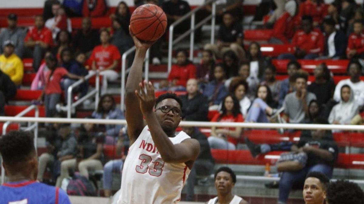 Biloxi's Robert Finklea shoots against Pascagoula during the first quarter of their game at the Biloxi High gym on Tuesday, Dec. 3, 2017.