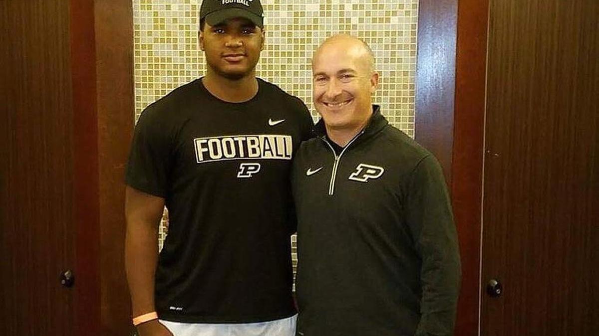 St. Stanislaus tight end Darius Pittman visited Purdue last weekend. He recently had an in-home visit with Purdue assistant coach Tony Levine. A former Western Kentucky pledge, Pittman committed to Purdue on Dec. 14.