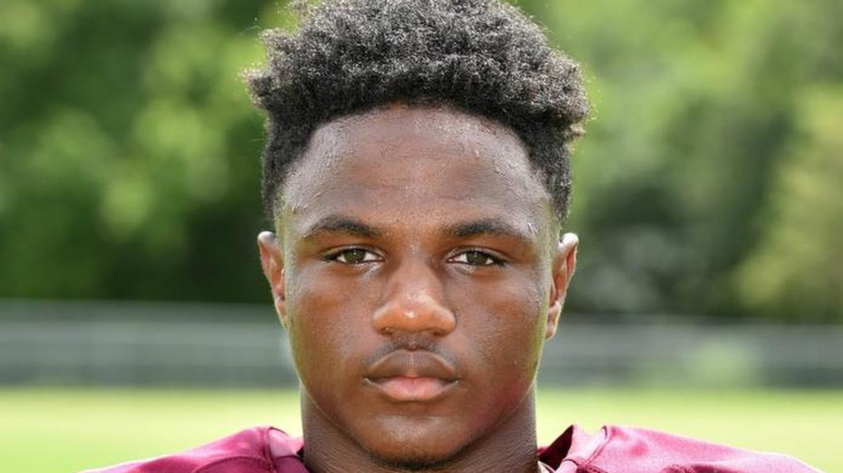East Central Hornets running back Tony Brown .