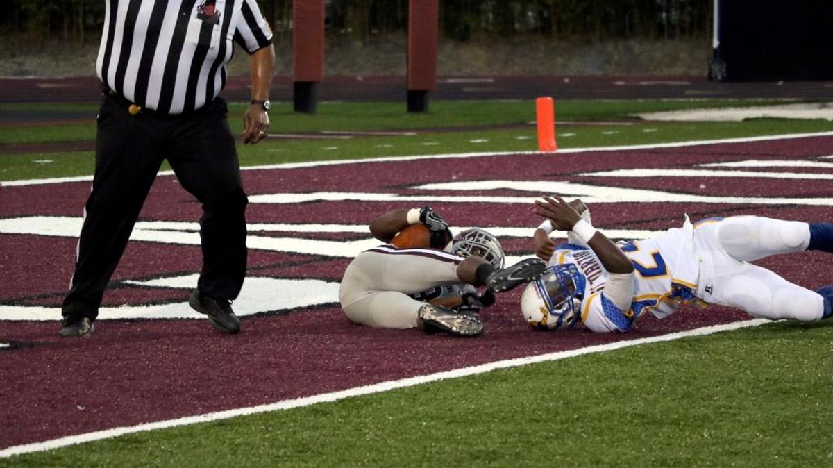 Picayune scores touchdown against St. Martin.