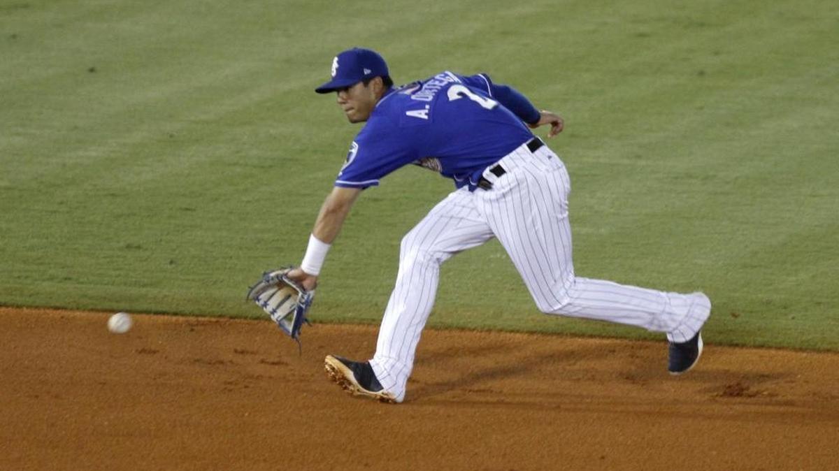 Shuckers shortstop Angel Ortega ranges toward third to field a groundball Wednesday against the Generals.