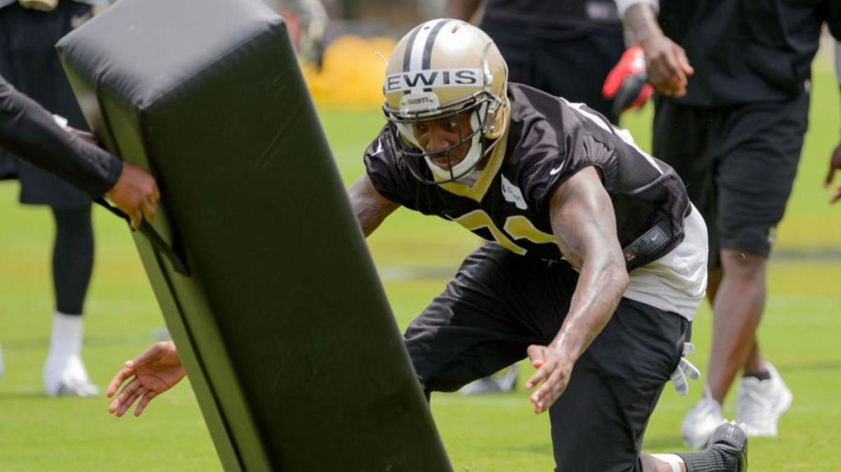 Cornerback Keenan Lewis is expected to remain starter for the New Orleans Saints, who open training camp Thursday.