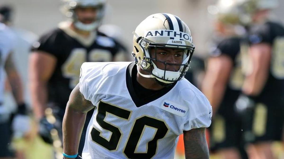 New Orleans Saints outside linebacker Stephone Anthony (50) runs through drills duringtraining camp in Metairie, La.