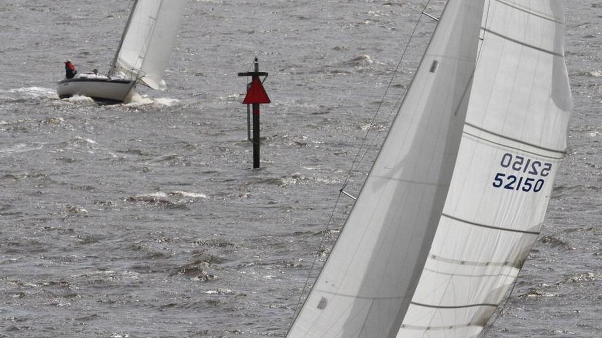 The Fidelis II enters the Biloxi channel in the 2015 Race for the Case.