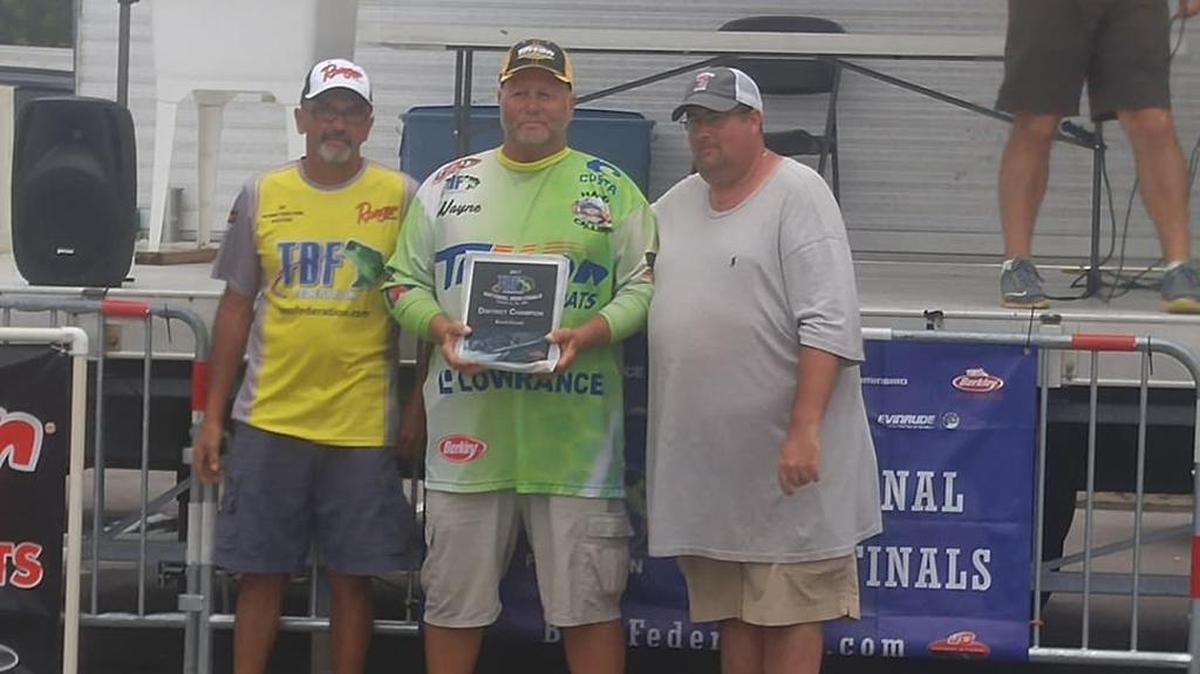 Wayne Parrish, center, won the Mississippi Bass Federation semifinals on Sunday at the Scarlet Pearl Casino.