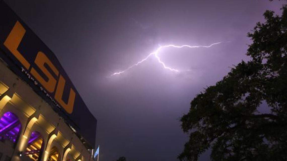 Proof of vaccination or negative COVID test required to enter LSU football games