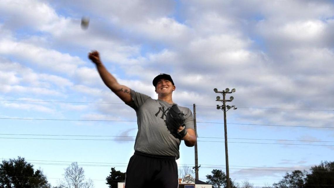 Yankees pitcher gives Gulfport players a taste of the big leagues
