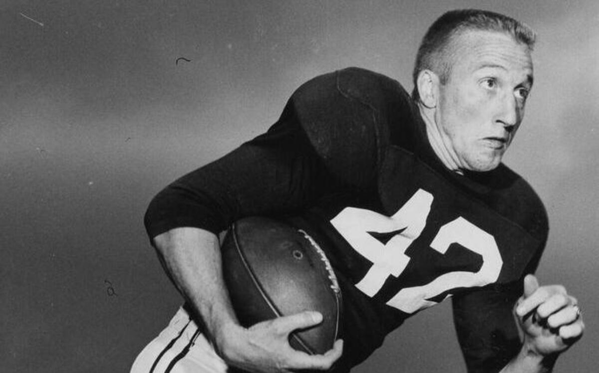 Former Mississippi State football standout Willie Daniel. Daniel was one of 111 former football players whose brains were recently donated to Boston University for a CTE study.