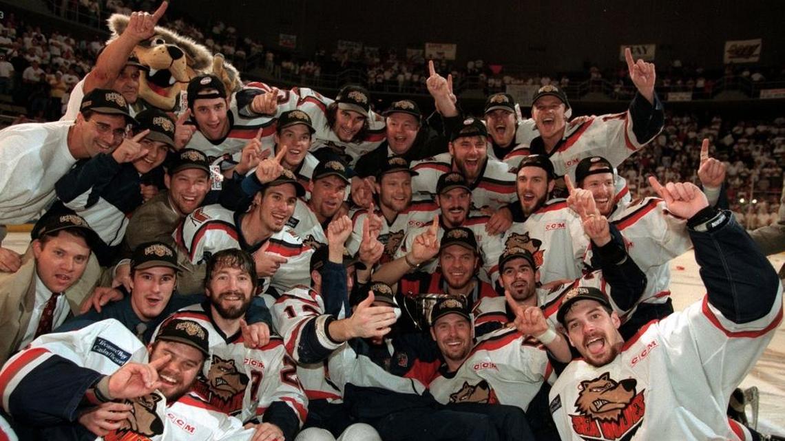 The Mississippi Sea Wolves pose for a team photo after winning the Kelly Cup championship over the Richmond Renegades at the Mississippi Coast Coliseum in Biloxi in May 1999.